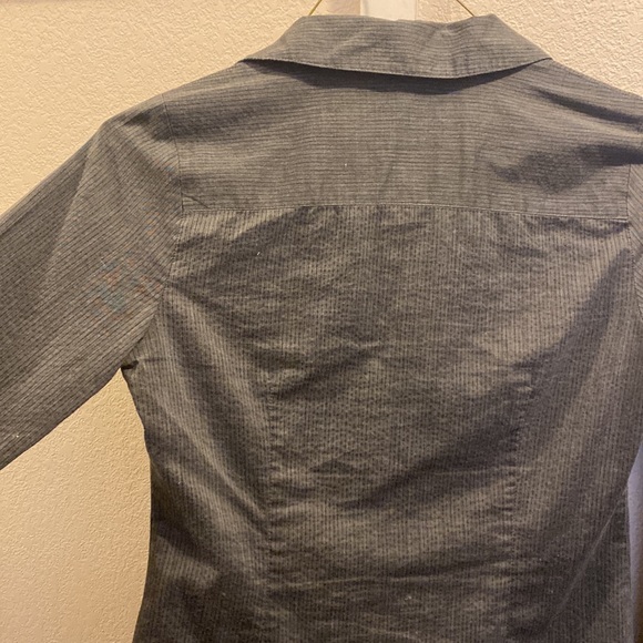 Women’s button up blouse - Picture 6 of 7